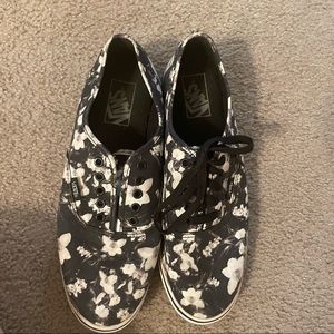 Floral Vans 9.5 (1 lace missing)